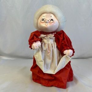Vintage Christmas MRS. CLAUS DIP N' DRAPE Paper Mache MCM